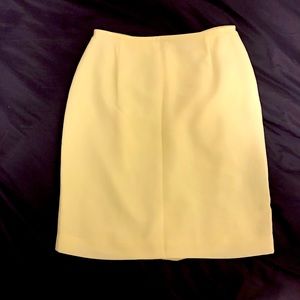 NWT!! Casual corner mini skirt